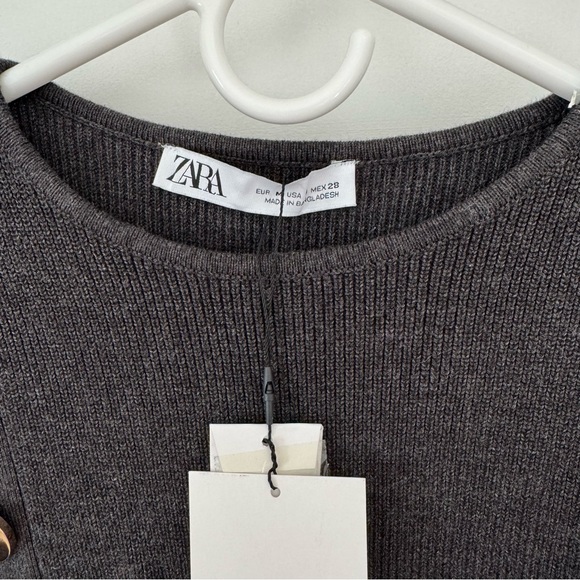 Zara Grey Button Detail Sweater - Picture 2 of 3